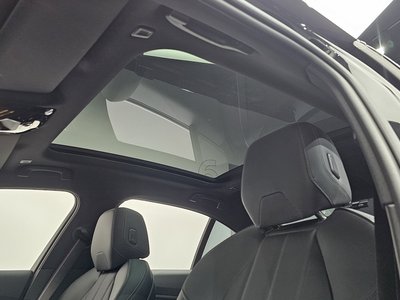 2025 BMW 5 SERIES 缩略图 23