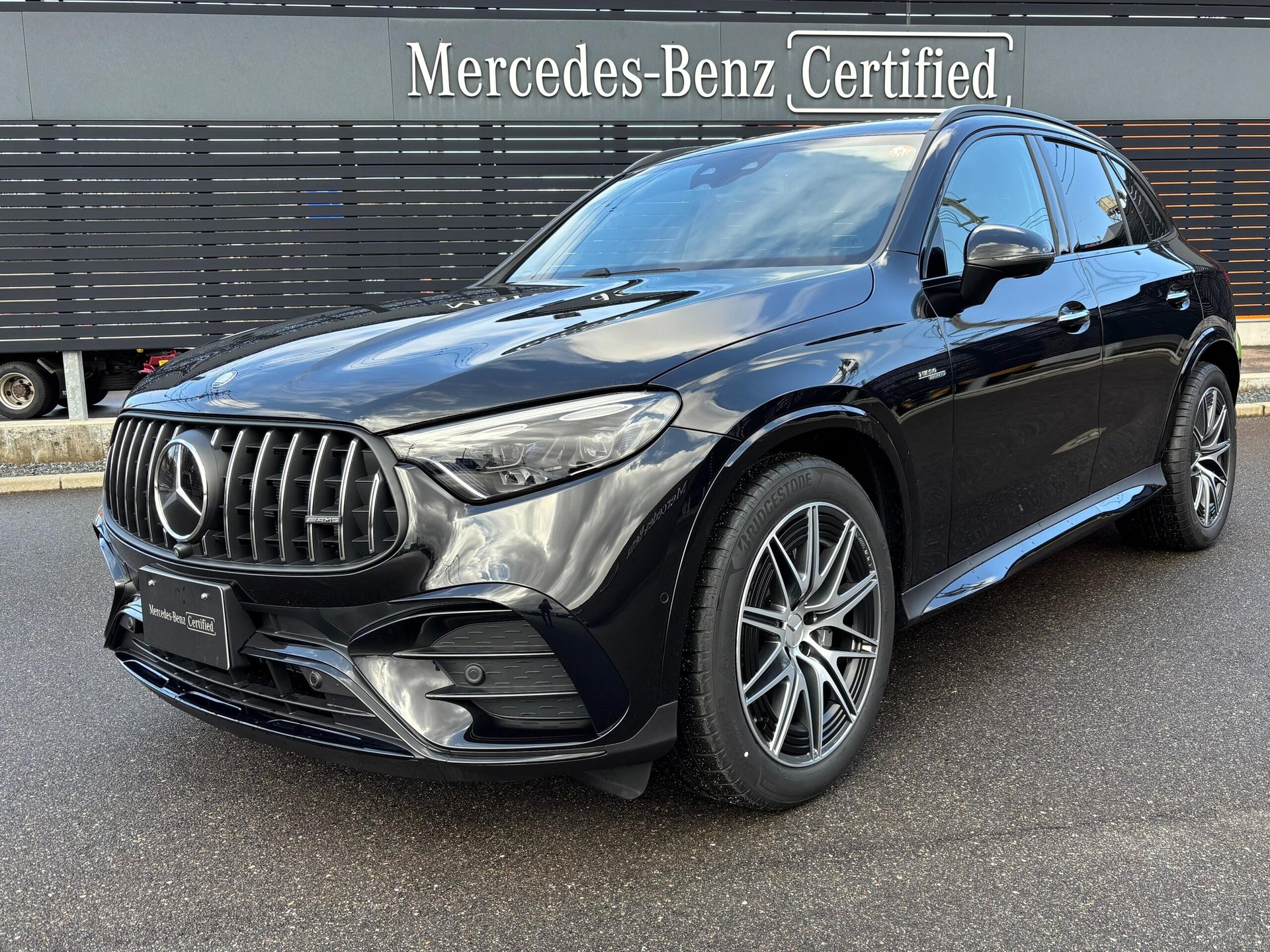 MERCEDES-BENZ GLC AMG - View 1