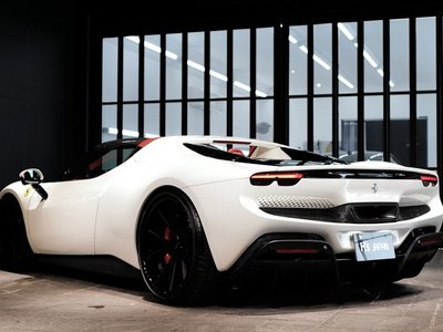 2025 FERRARI 296 GTS 缩略图 200