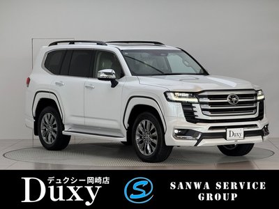 TOYOTA LAND CRUISER 300 - 1