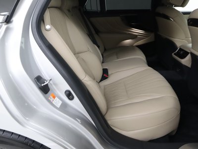 صورة مصغرة 11 لـ 2021 Lexus LS