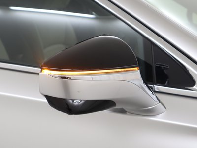 صورة مصغرة 27 لـ 2021 Lexus LS