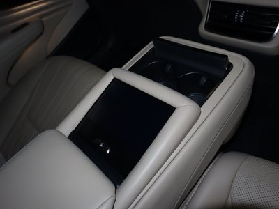 صورة مصغرة 12 لـ 2021 Lexus LS