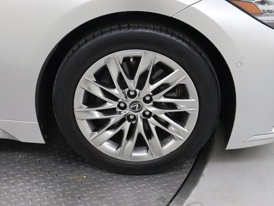 صورة مصغرة 28 لـ 2021 Lexus LS