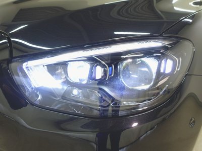 MERCEDES-BENZ E-CLASS - 3