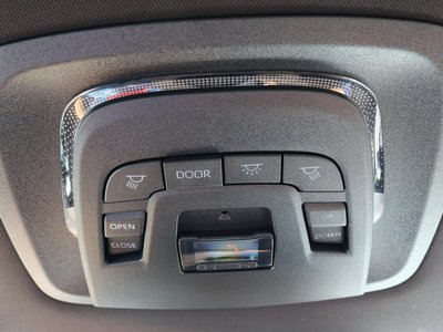 صورة مصغرة 38 لـ 2023 Toyota CROWN CROSSOVER