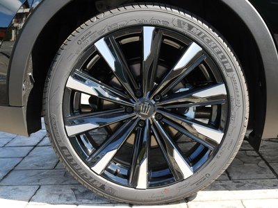 صورة مصغرة 21 لـ 2023 Toyota CROWN CROSSOVER