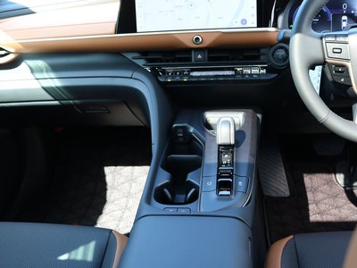 صورة مصغرة 42 لـ 2023 Toyota CROWN CROSSOVER