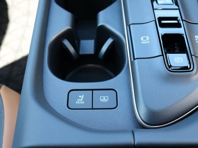 صورة مصغرة 48 لـ 2023 Toyota CROWN CROSSOVER