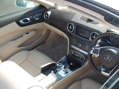 MERCEDES-BENZ SL - 3