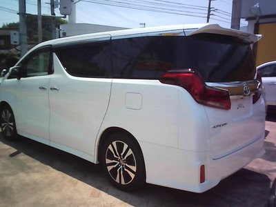 TOYOTA ALPHARD - 2