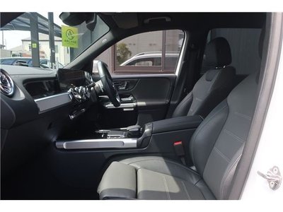 MERCEDES-BENZ GLB - 10