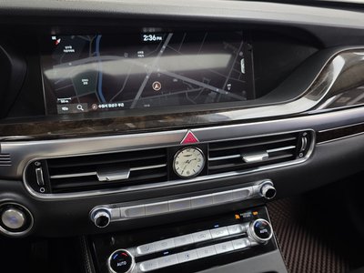 2020 Genesis G90 缩略图 13