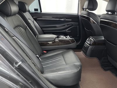 2020 Genesis G90 缩略图 11