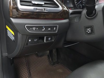 2020 Genesis G90 缩略图 18