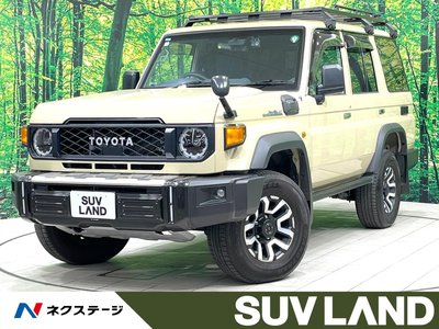 TOYOTA LAND CRUISER 70 - 1