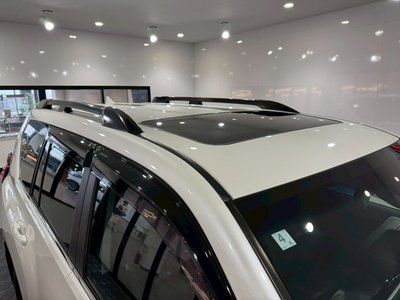 TOYOTA LAND CRUISER PRADO - 8