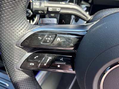 MERCEDES-BENZ GLA - 10