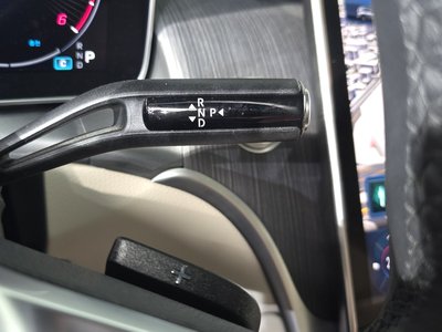 2024 Mercedes-BENZ GLC 照片 9
