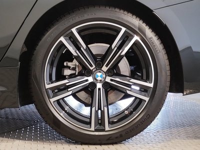 صورة مصغرة 70 لـ 2025 BMW 3 SERIES