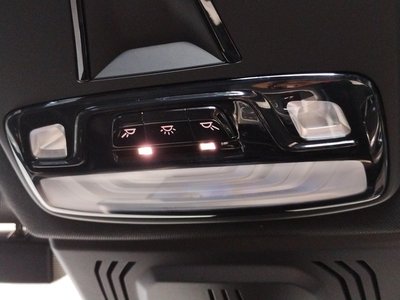 صورة مصغرة 54 لـ 2025 BMW 3 SERIES