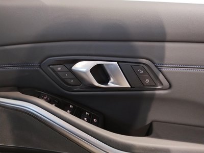 صورة مصغرة 27 لـ 2025 BMW 3 SERIES