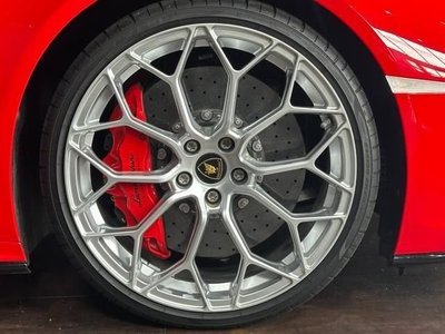 صورة 4 لـ 2023 Lamborghini HURACAN