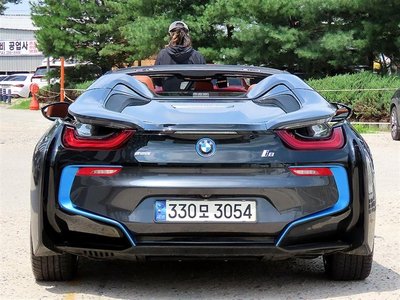 2019 BMW I8 — фото 8