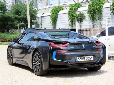 2019 BMW I8 — фото 2