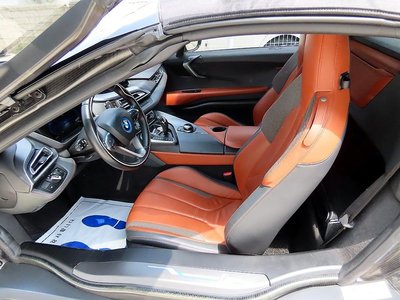 2019 BMW I8 — фото 9