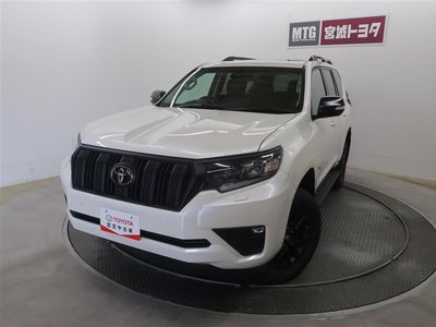 TOYOTA LAND CRUISER PRADO - 1