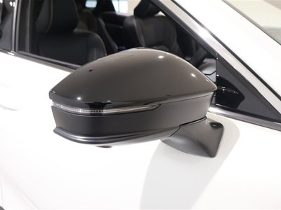 TOYOTA CROWN SPORT - 9