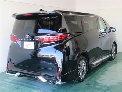 2024 Toyota ALPHARD — фото 8