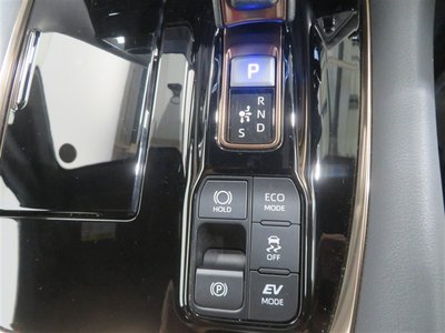 2024 Toyota ALPHARD — миниатюра 21