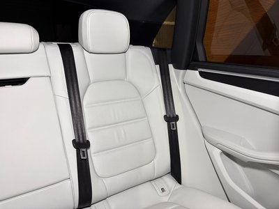 2024 Porsche MACAN — миниатюра 33