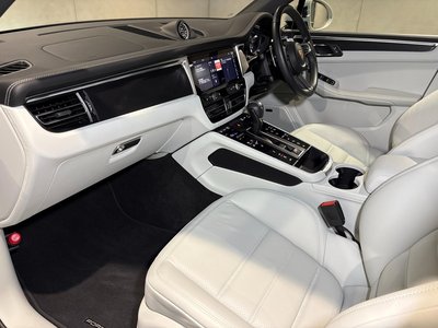 2024 Porsche MACAN — миниатюра 23