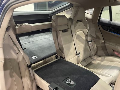 صورة مصغرة 39 لـ 2024 Porsche PANAMERA