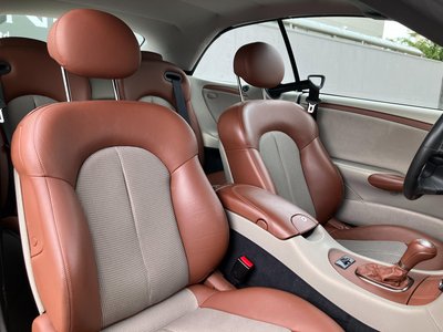 صورة 28 لـ 2005 Mercedes-BENZ CLK