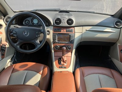 صورة 11 لـ 2005 Mercedes-BENZ CLK