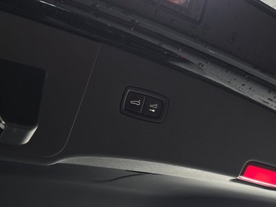 2020 Porsche CAYENNE thumbnail 19