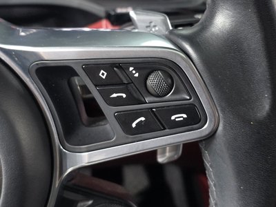 2020 Porsche CAYENNE thumbnail 16