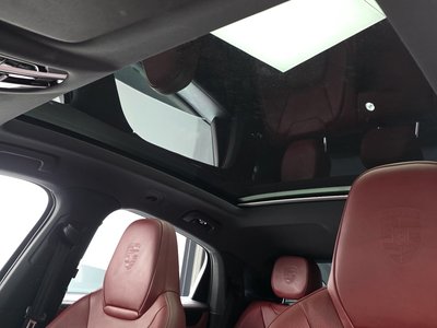 2020 Porsche CAYENNE thumbnail 18