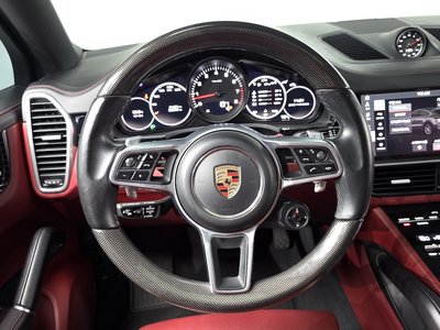 2020 Porsche CAYENNE thumbnail 13