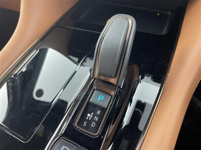 صورة مصغرة 30 لـ 2023 Toyota VELLFIRE