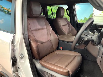 TOYOTA LAND CRUISER 250 - 10