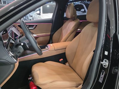 MERCEDES-BENZ E-CLASS - 10