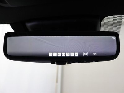 TOYOTA CROWN CROSSOVER - 9