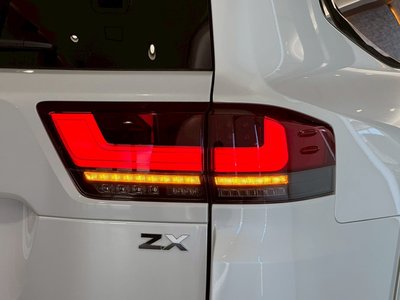 2025 Toyota LAND CRUISER 300 缩略图 33