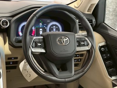 2025 Toyota LAND CRUISER 300 缩略图 64