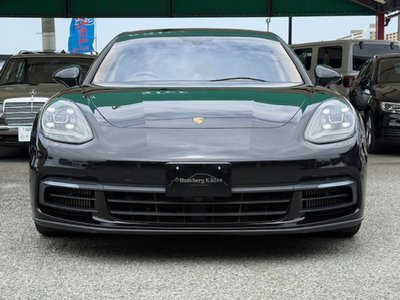 PORSCHE PANAMERA - 2